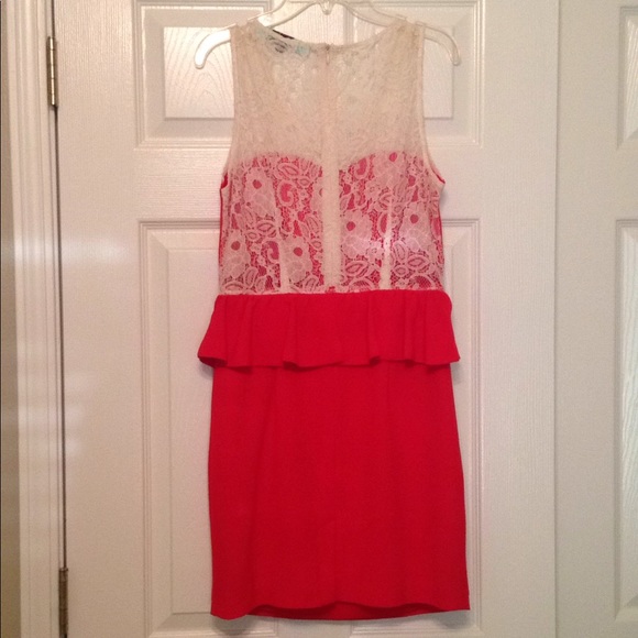 Dress - Picture 2 of 2